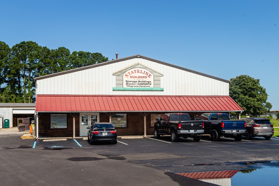 Moyock, NC Backyard Sheds, Horse Barns, Play Sets, Gazebos & Yard