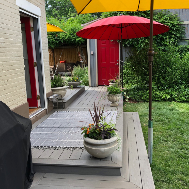 Small Multi-level Deck in gray