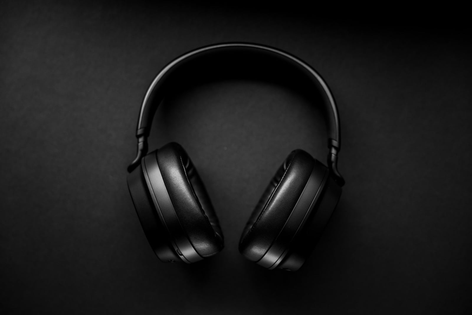 Top Noise Cancelling Headphones for Tinnitus Which are More Useful?