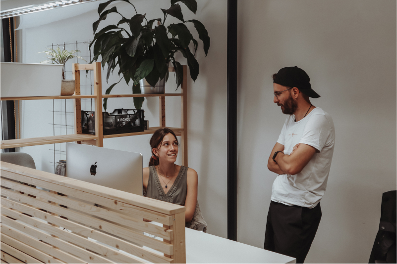office talk women and man