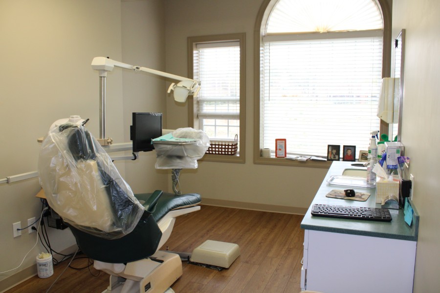 Evergreen Dental Co dental chair