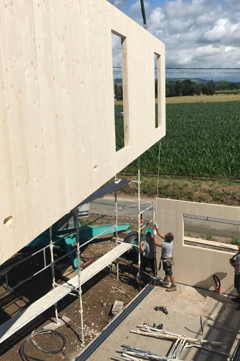 Pose d'une fondation en CLT