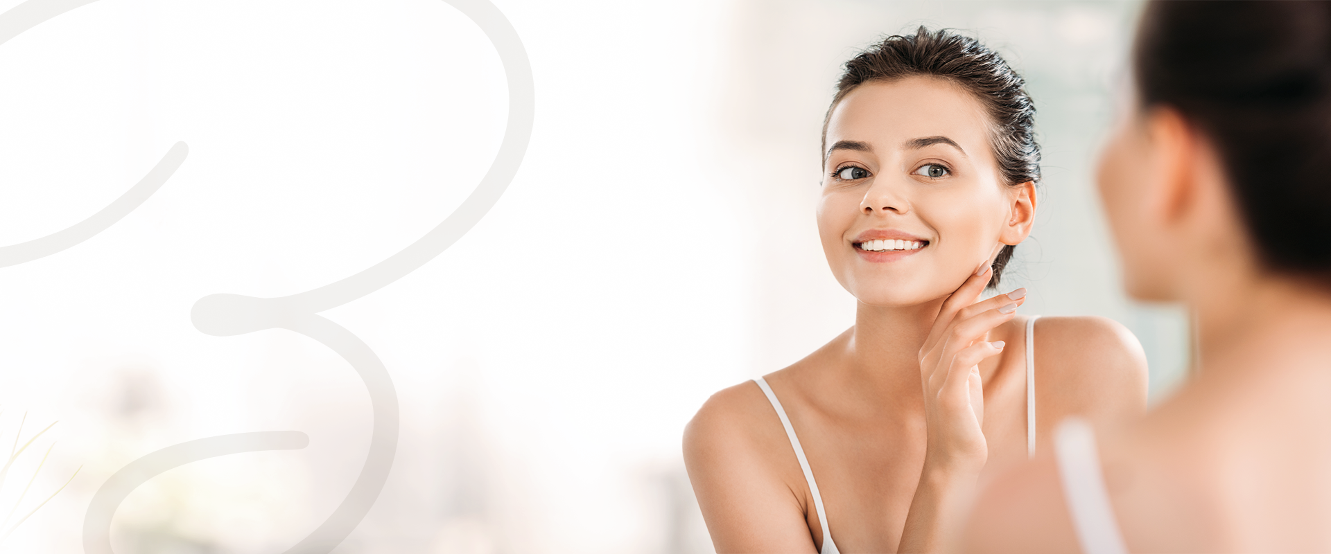 smiling woman with scar-free face and skin