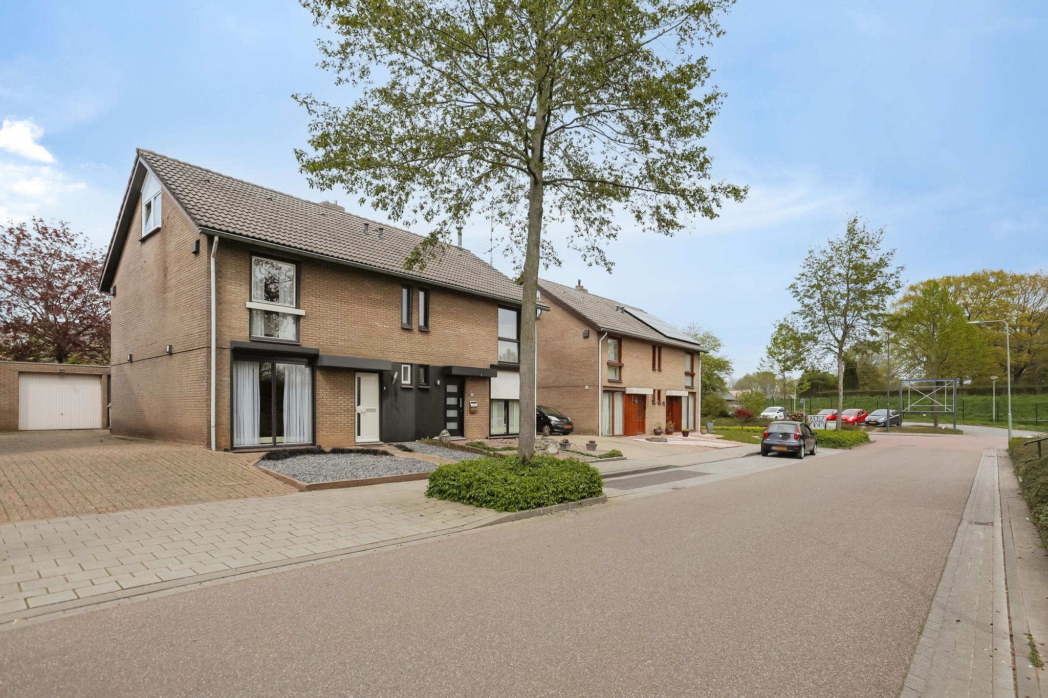 Jules Breukersstraat 8, Roermond
