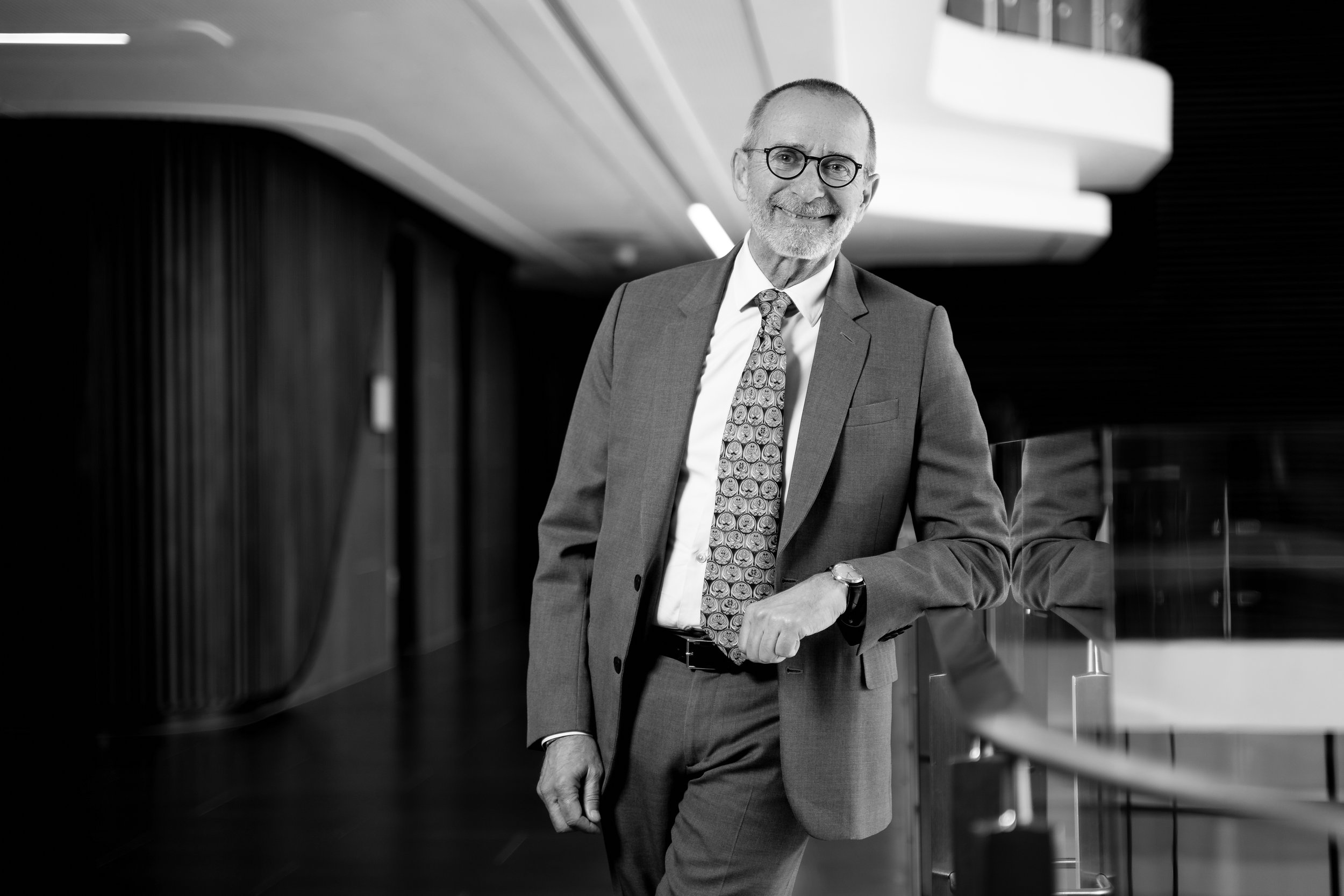 Executive Forecast Conversation Martin Kingston Chairman of the