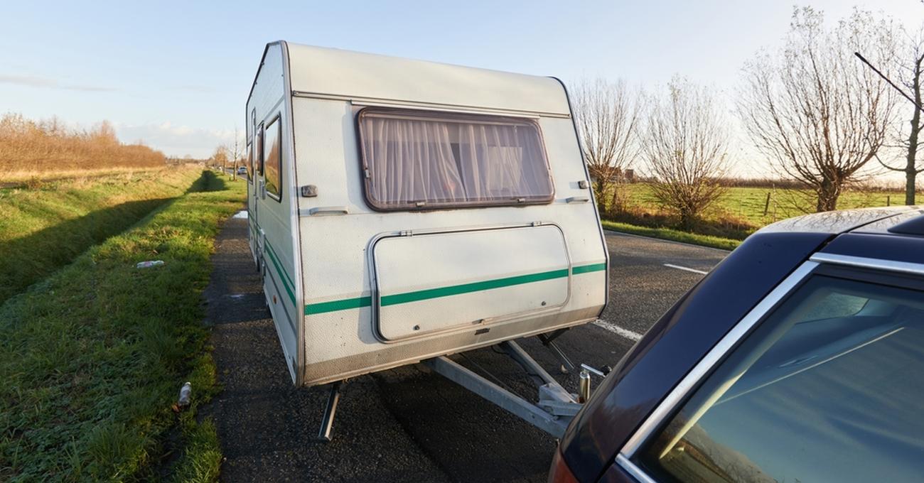 How Much Does an RV Camper Weigh? (With Examples)