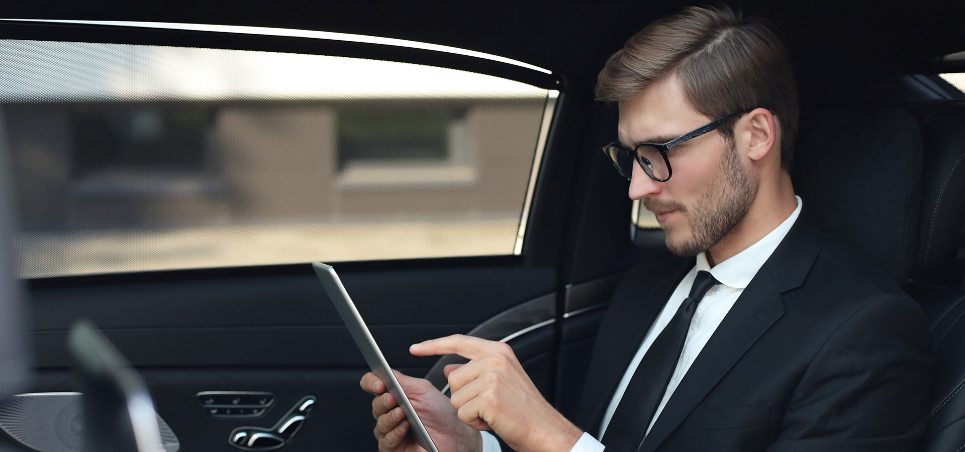 Paris Luxury Chauffeur Driven Car Rental | Executive Black Car and ...