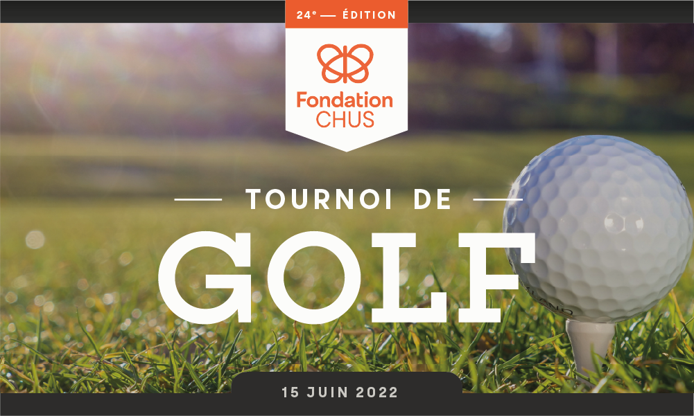 Terrain de gold vert avec une balle de golf sur un T