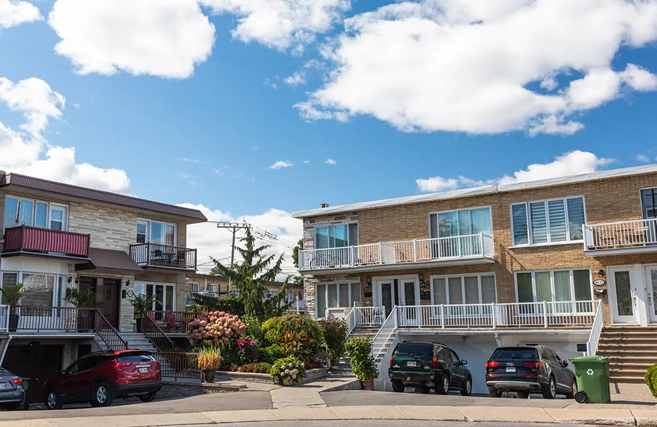 Montréal - immeuble plex