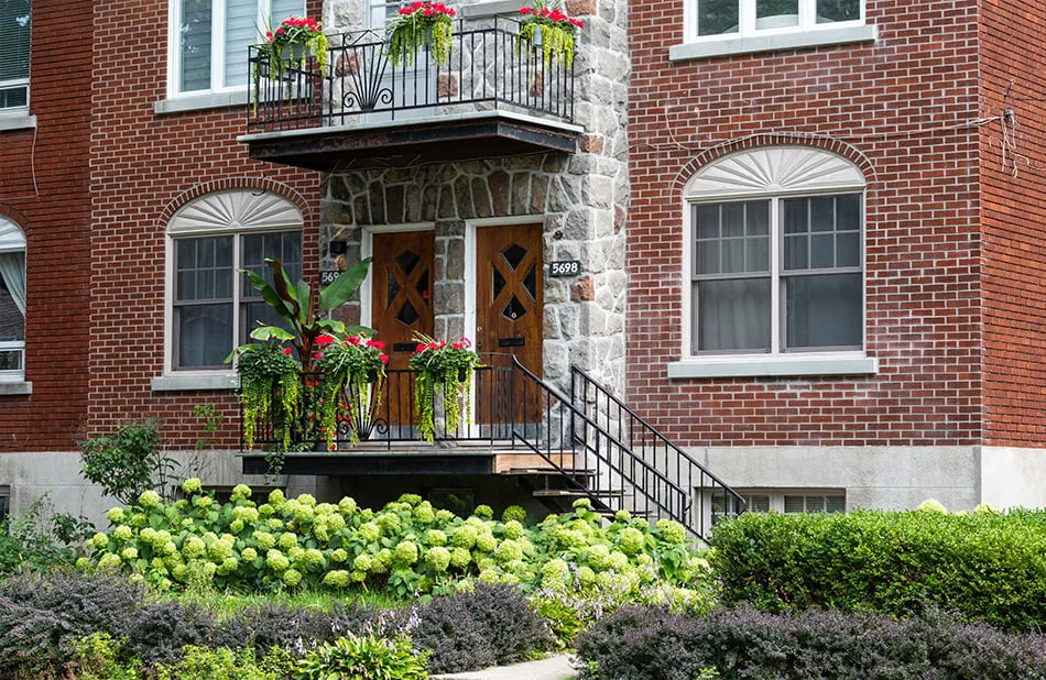 Montréal - duplex - immeuble
