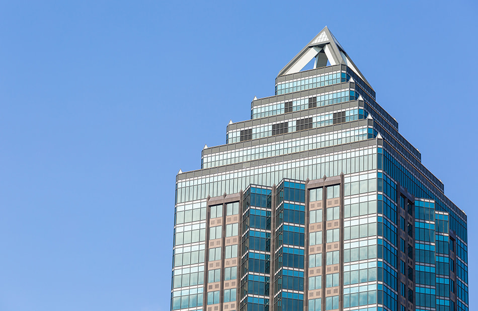 Montréal - immeuble - sommet - architecture