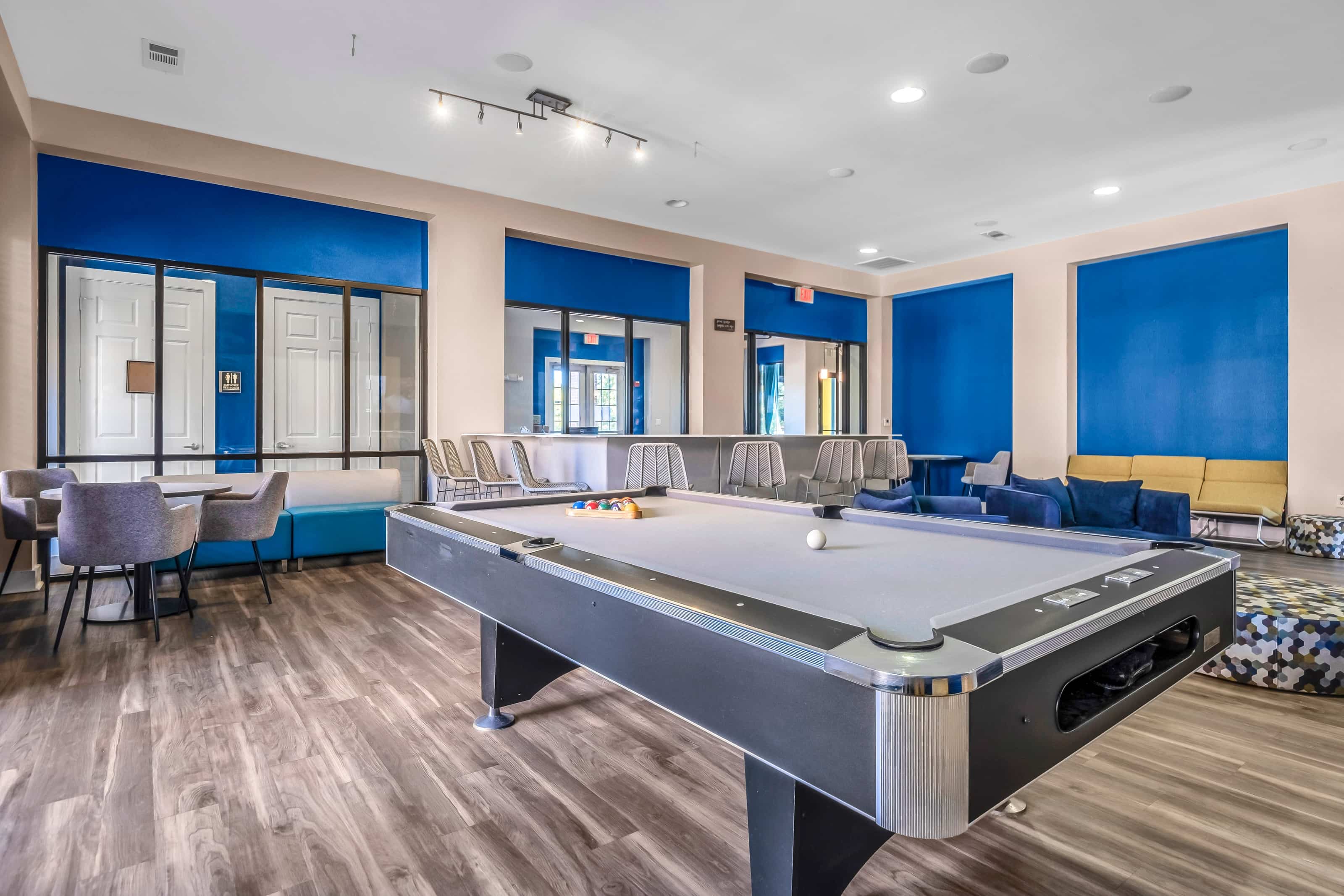 Upscale UCO Student Apartment Luxury Off Campus Housing Edmond OK