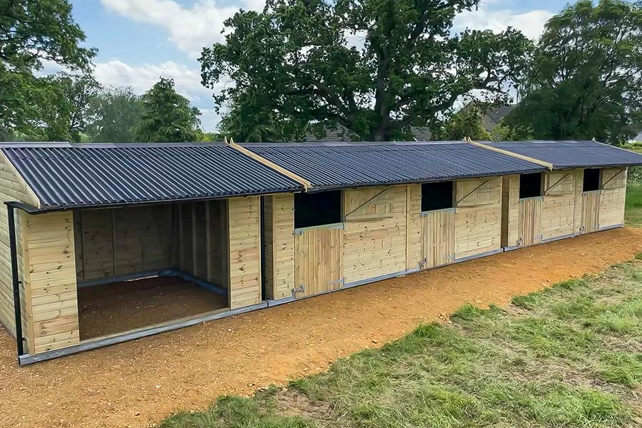 Mobile Field Shelters | Colt Stables