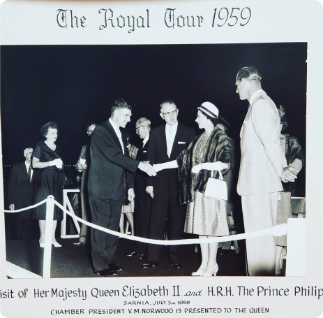 Chamber President meeting Queen Elizabeth II and Prince Philip.