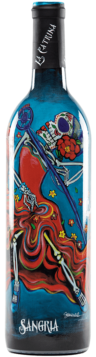 La Catrina Vino Sangria bottle front view