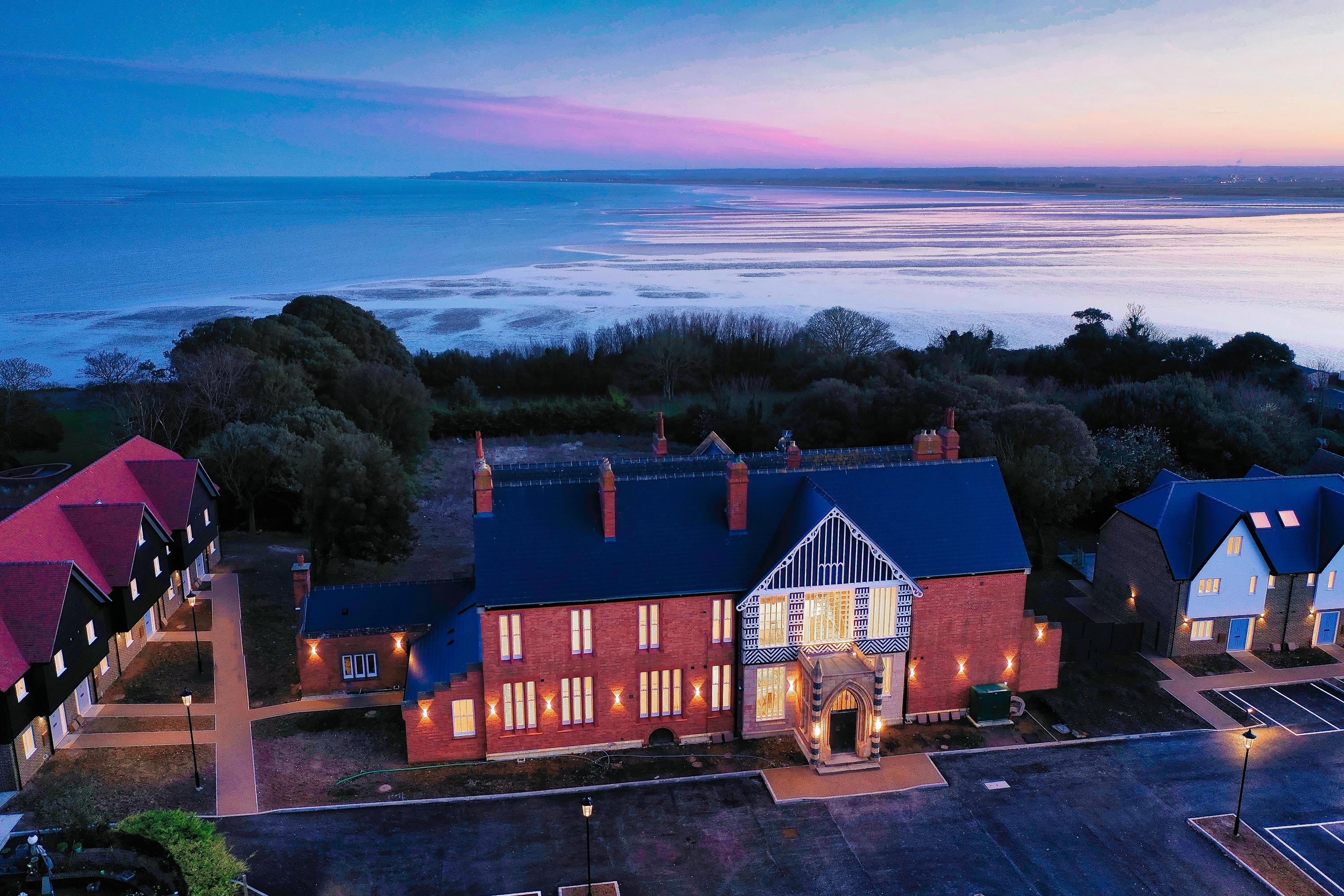 The Manor Apartments