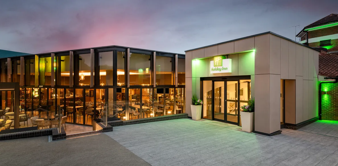 the-hotel-holiday-inn-gatwick-worth