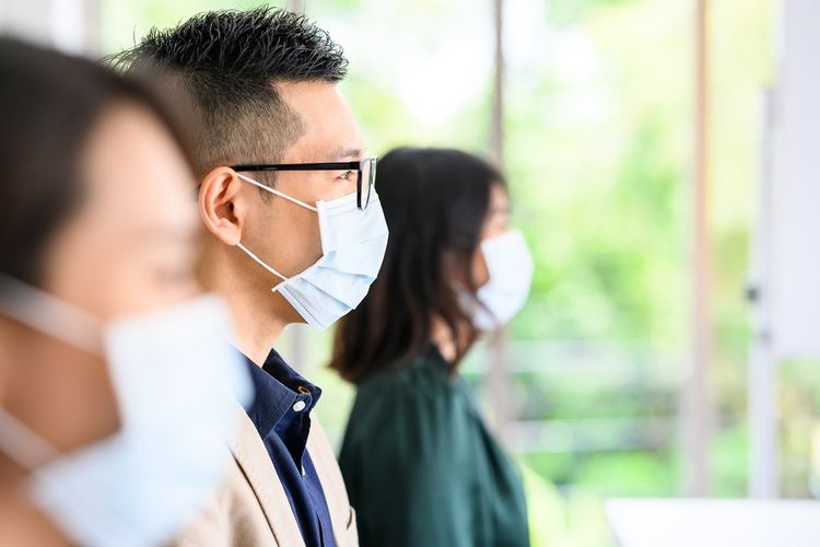 People using mask