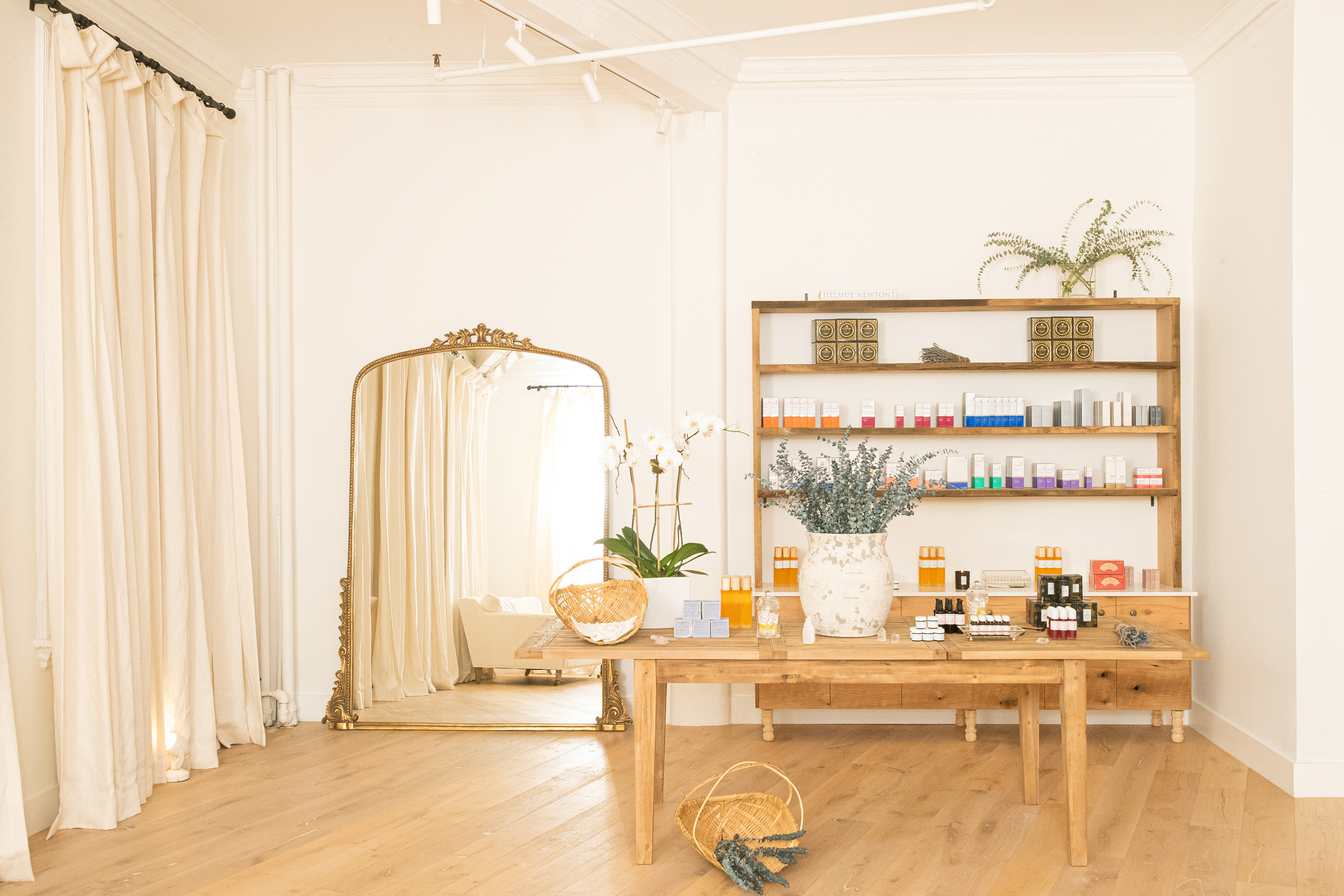 NOY Skincare Your skin deserves it.