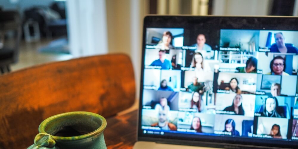 defining and implementing effective meetings