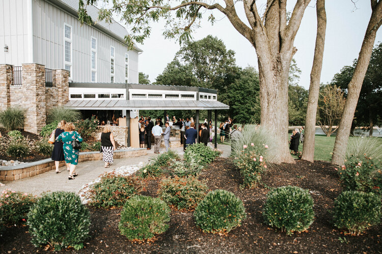 CocktailHour-Pergola-Landscaping-KatieFriPhotography.jpg