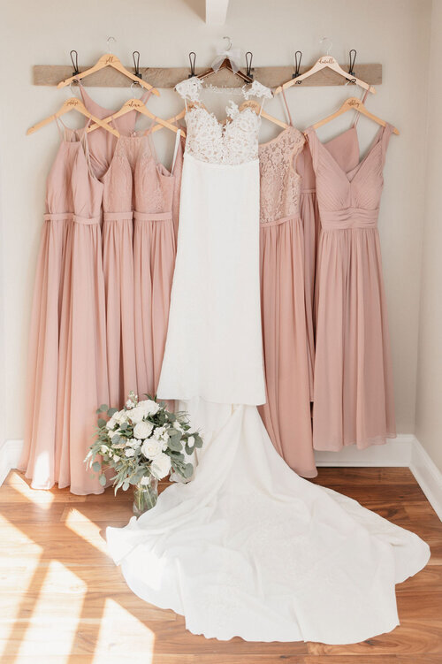 WeddingDress-BridesmaidDresses-BlushWedding-PatRobinsonPhotography.jpeg