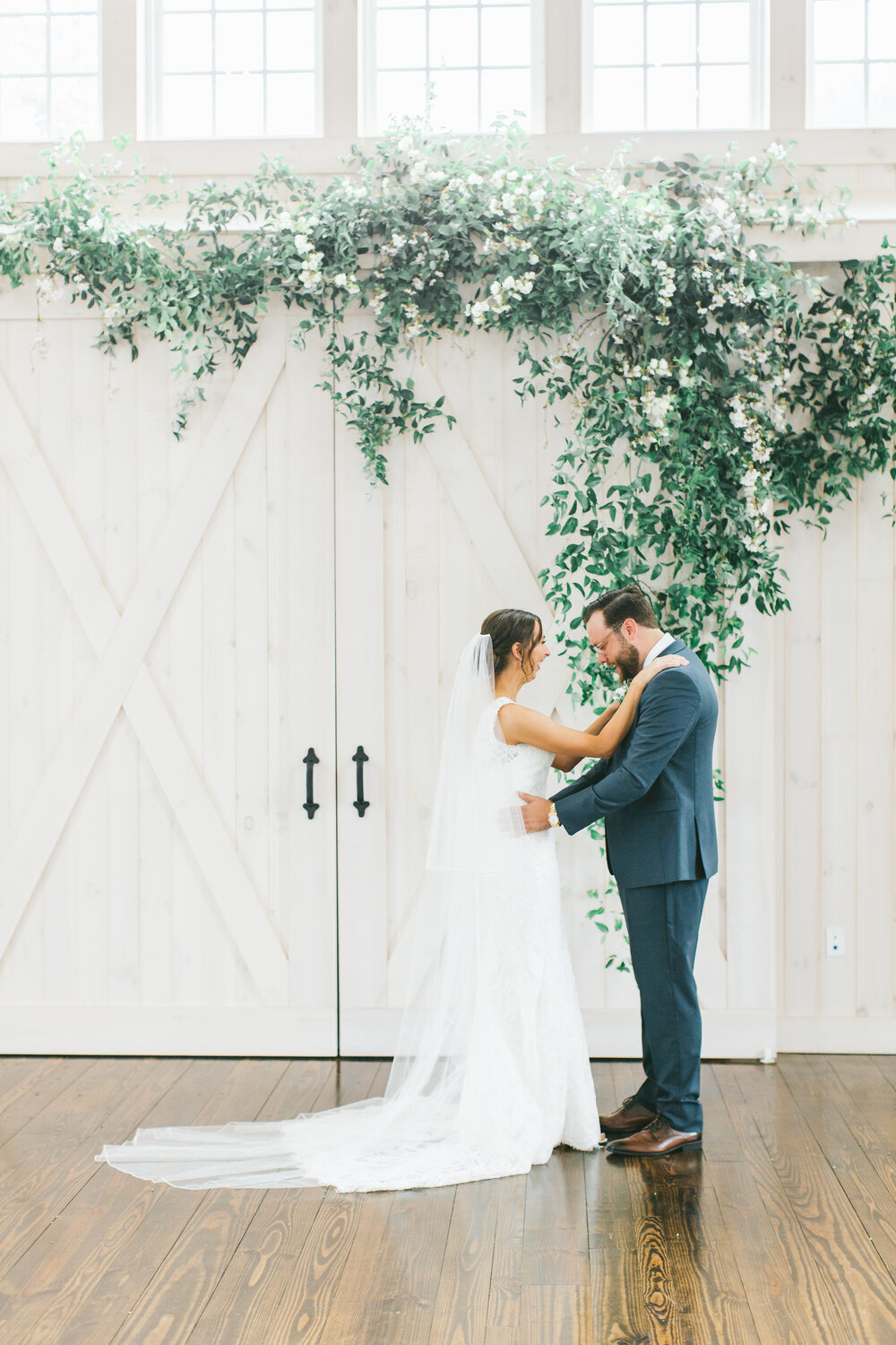 Love-BrideAndGroom-CuteCouple-ErikaLynnPhotography.jpeg