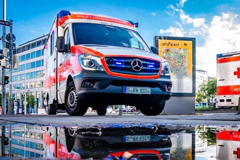 Krankenwagen vom Deutschen Roten Kreuz