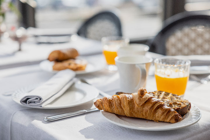 Hôtel Le Goyen - Petit-déjeuner