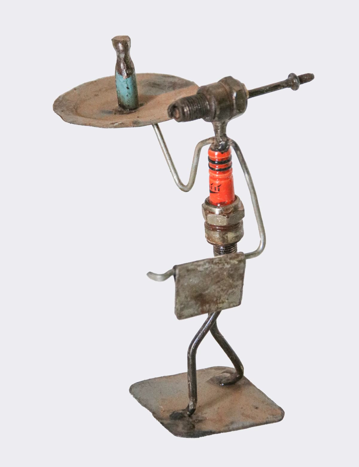 Lampe industrielle en métal recyclé -modèle unique | Le Balafon Pornic