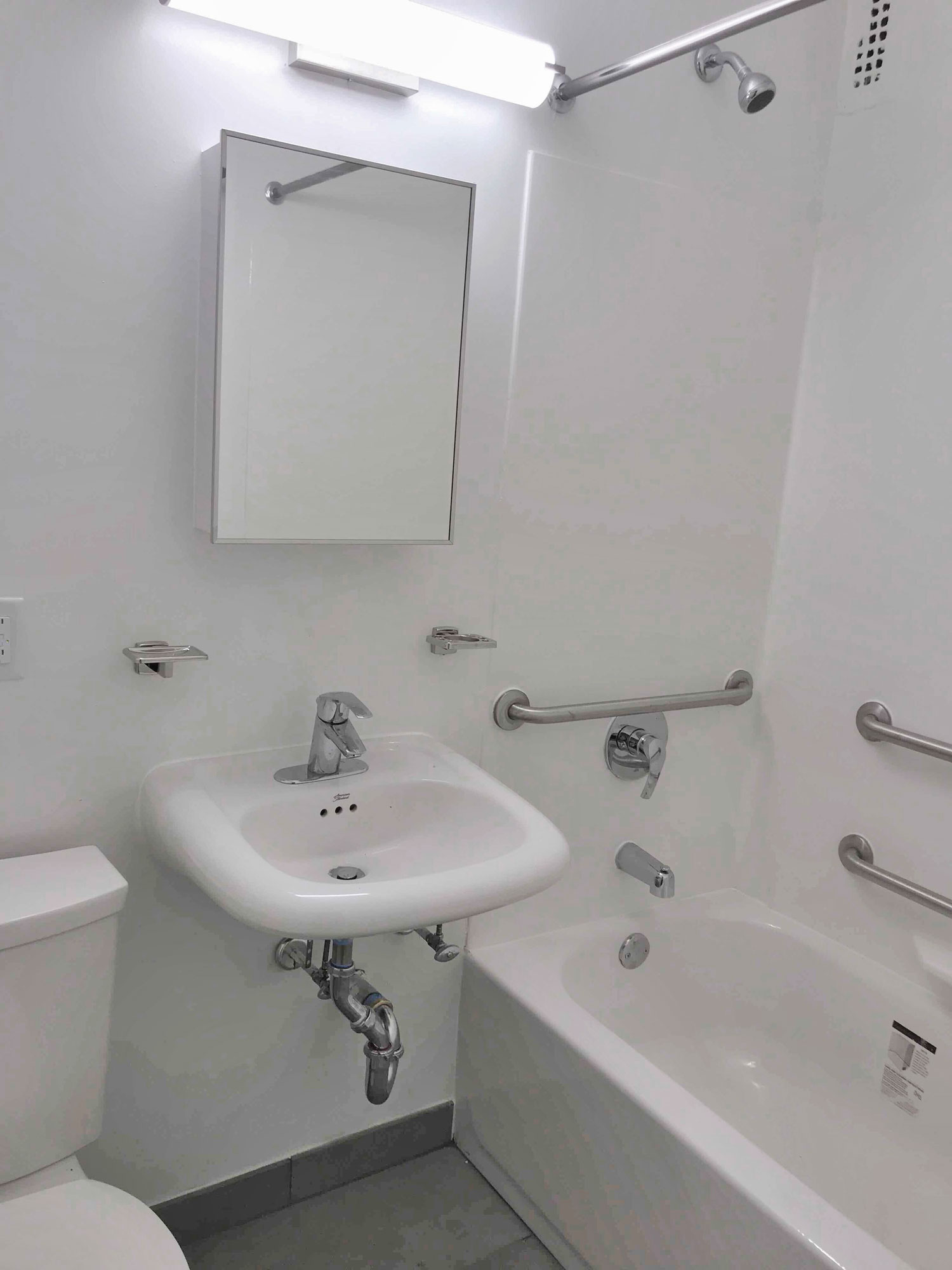 Baychester and Murphy apartment bathroom after renovation