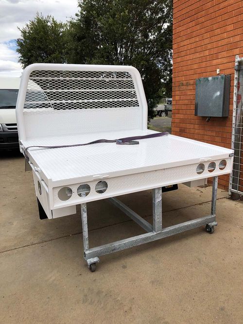 Various Ute Tray Sand Blasting & Powder Coating Powder Coating