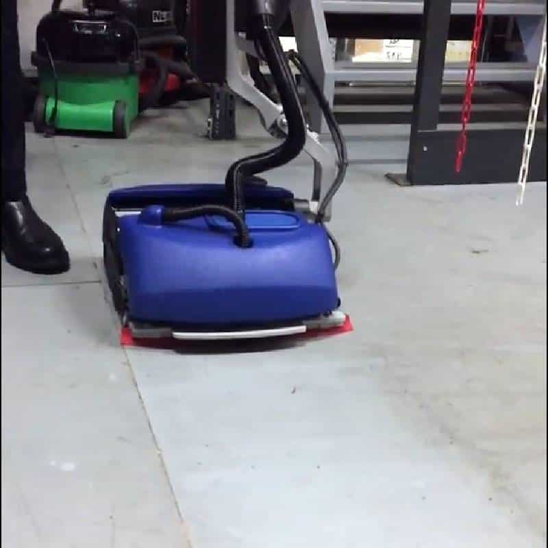 Lavasciuga pavimenti domestica Duplex Turbo per la pulizia dell'officina