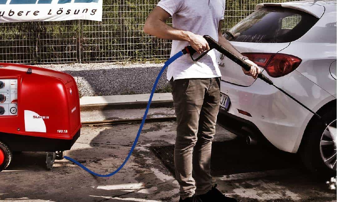 Idropulitrice Biemmedue Super ad acqua calda fino a 200 bar per pulizia auto