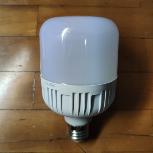Lampu emergency model bohlam