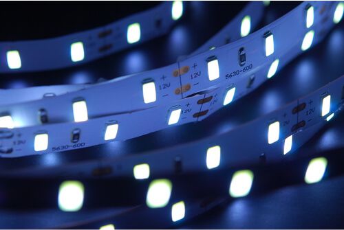 Resistor pada LED komersial lebih berkualitas