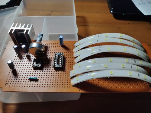 Memasang komponen pada board untuk running led strip