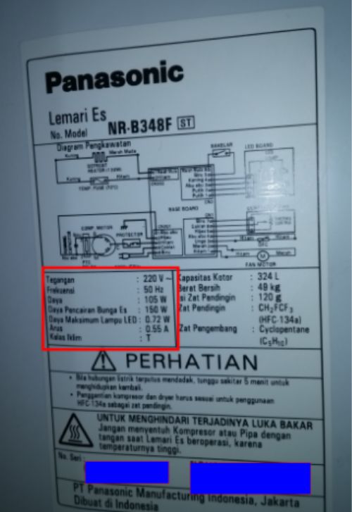 Gambar spesifikasi sebuah kulkas yang memiliki tegangan sebesar 220 volt (di kotak merah)