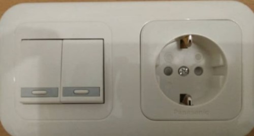 saklar seri dan 1 stopkontak