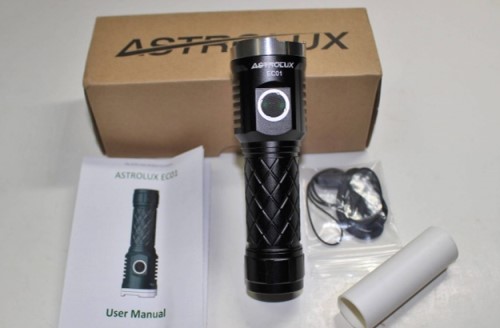 Senter taktis Astrolux