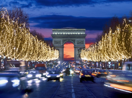 lampu tahun baru di paris