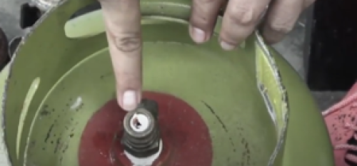 Seal tape untuk gas