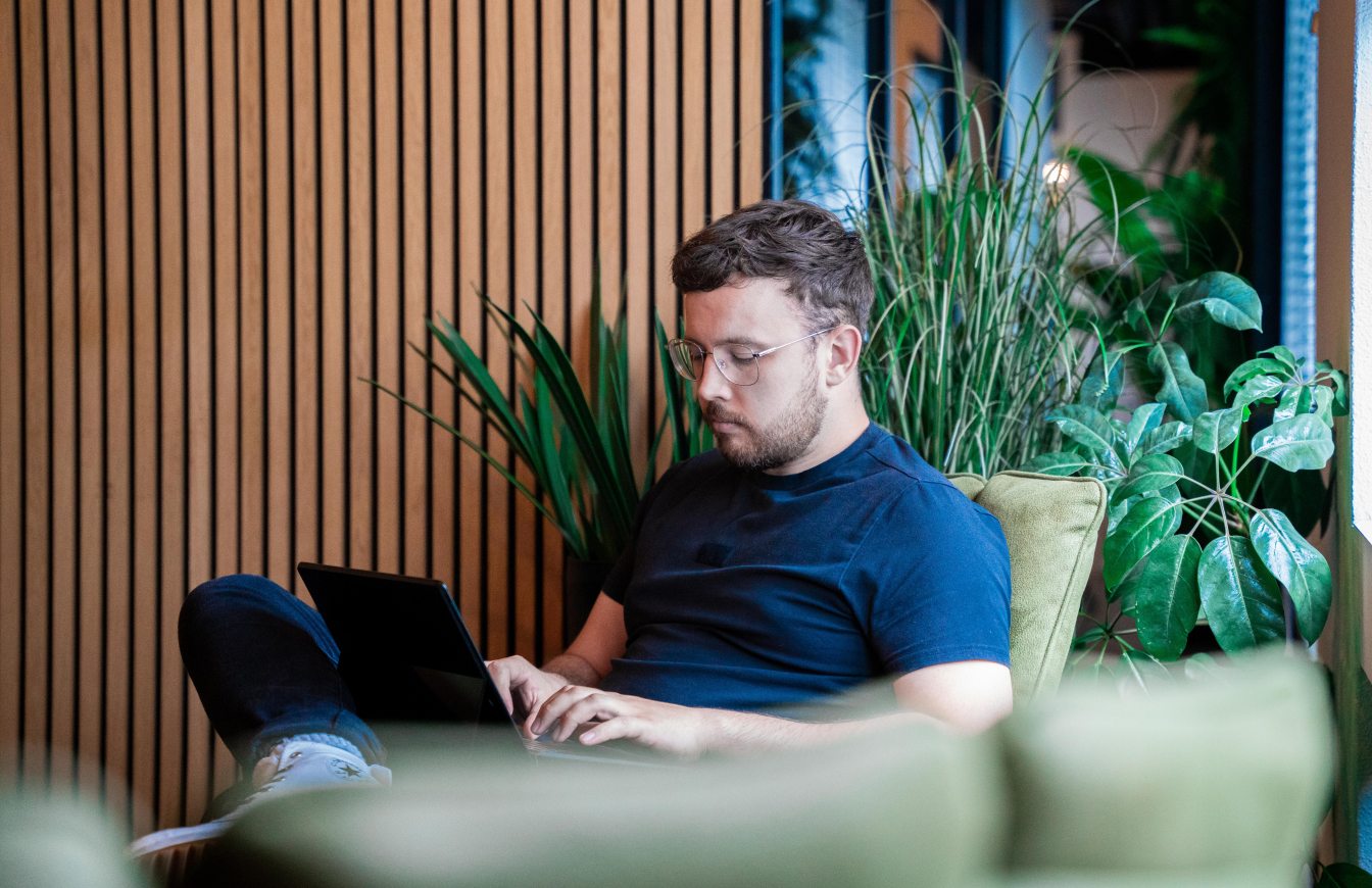 About CleverMellow - Office