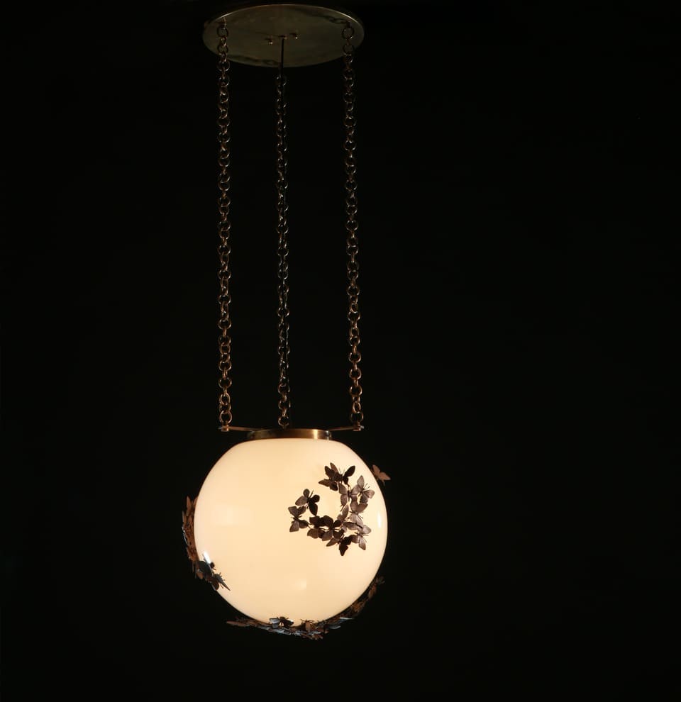 Haunt Pendant