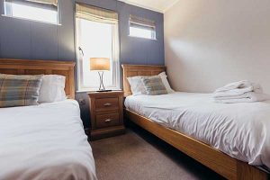 clean twin room