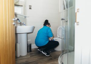 Sanitising cleaning bathroom