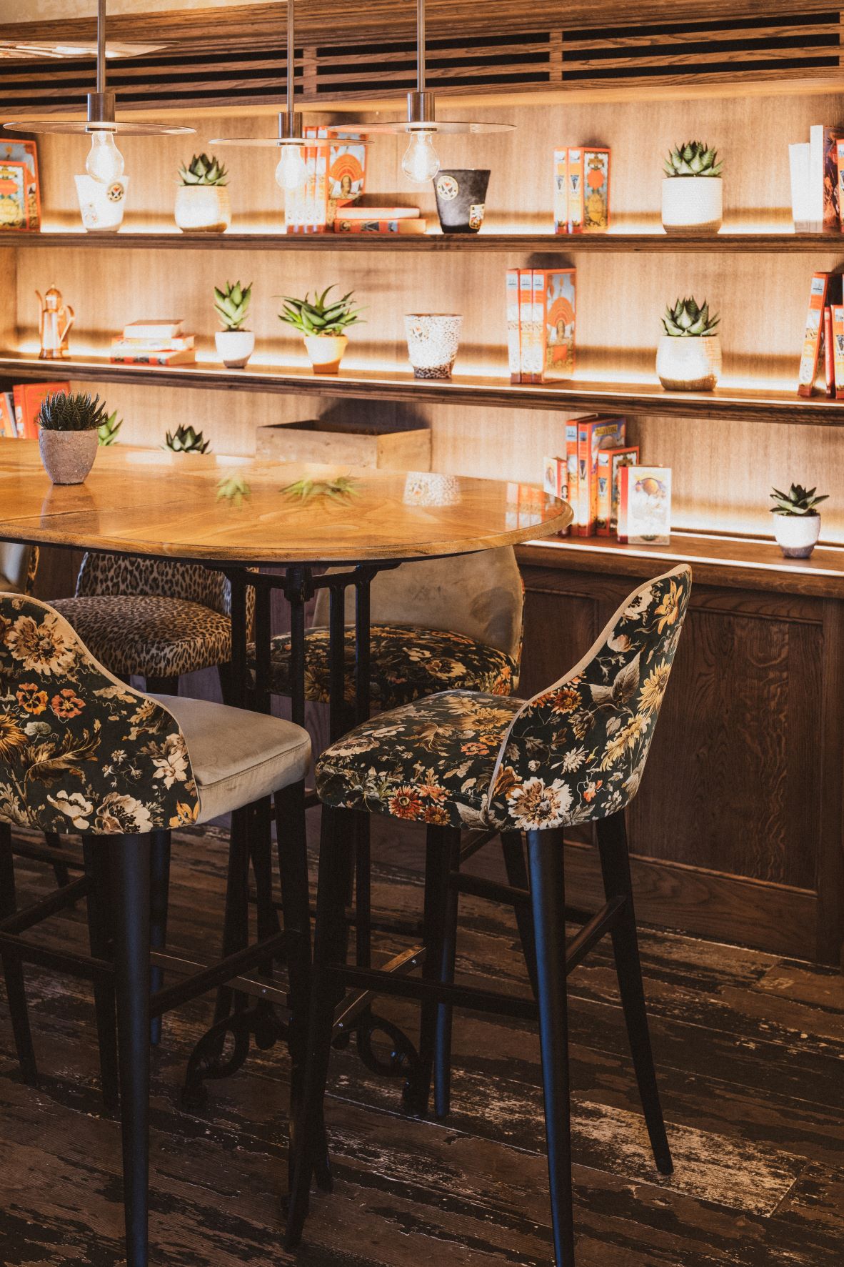Détail table - restaurant le café megève