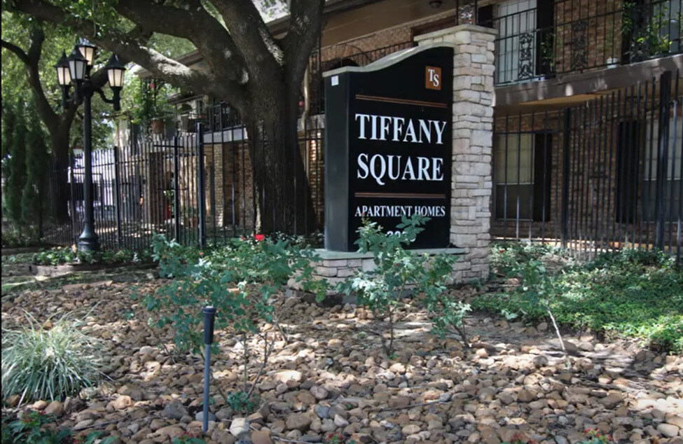 Tiffanys at the Galleria Apartments in Houston, Texas
