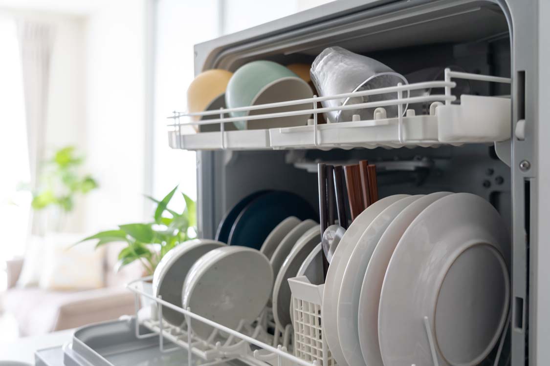 Les 5 produits incontournables pour déboucher les canalisations d'un lave vaisselle