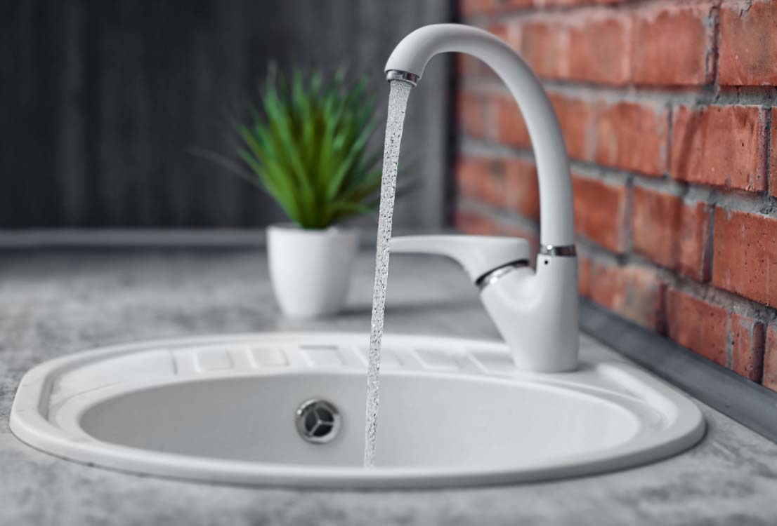 Déboucher une canalisation : 4 méthodes imparables et efficaces